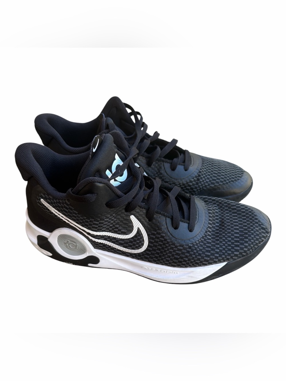 Nike Men’s Black Athletic Training Shoes with White Swoosh Size 14